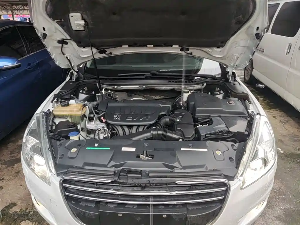 Peugeot 508 2013 2.0L 2nd Anniversary Auto Smart Edition фото 20