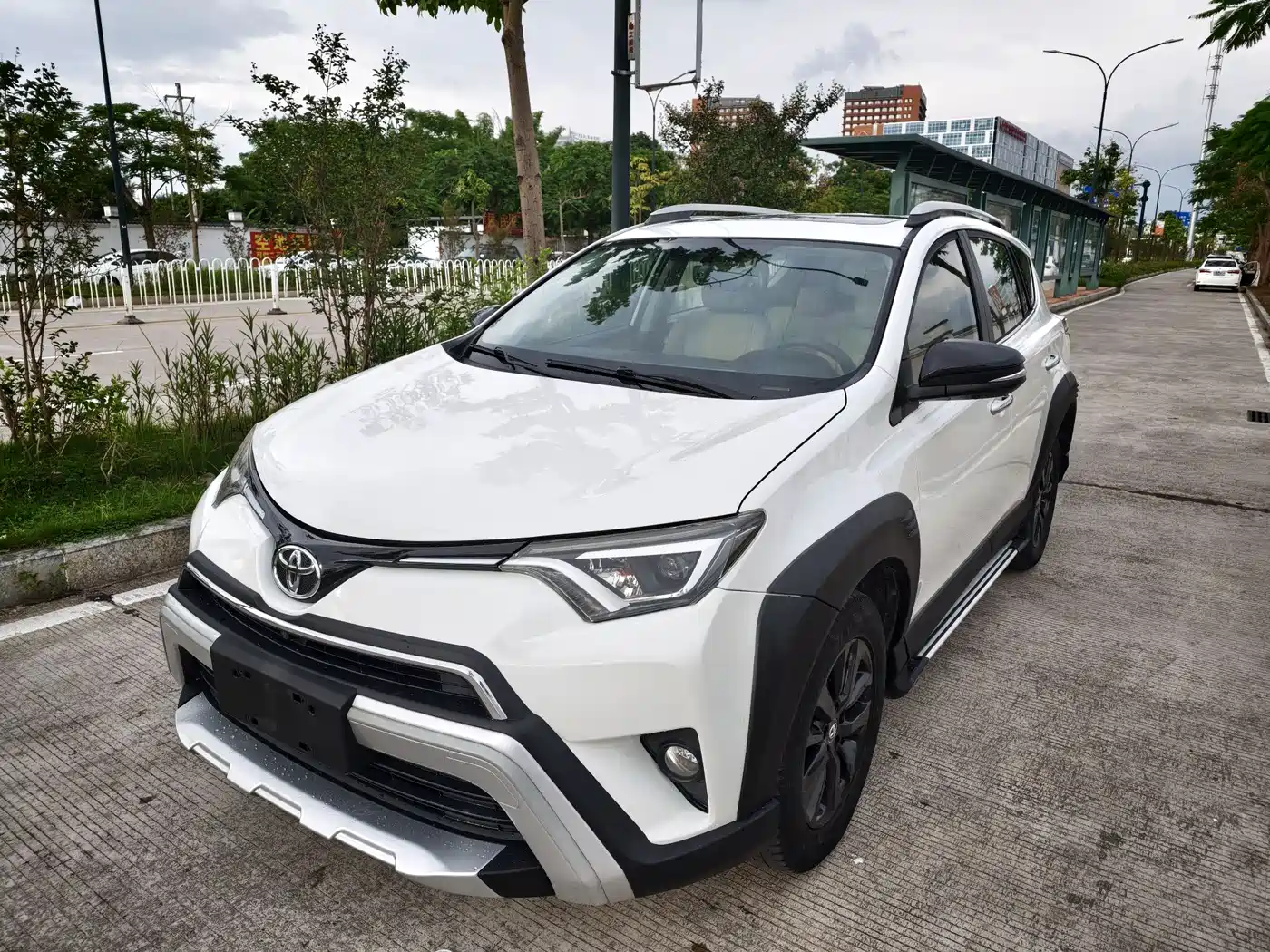 Toyota RAV4 Rongfang 2019 2.0L CVT 2WD Style X Limited Edition China VI