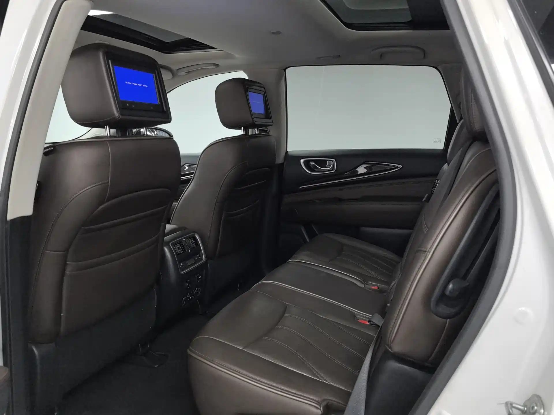 صورة 6 - Infiniti QX60 (Import)