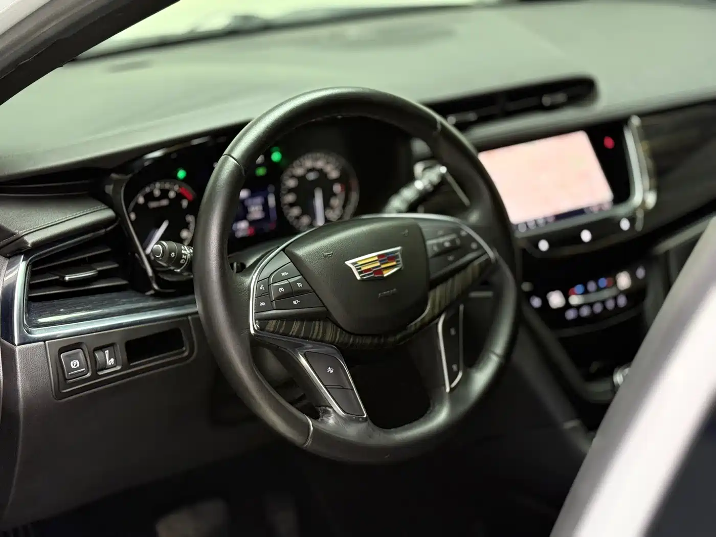Cadillac XT5 2020 Facelift 28T Luxury Model фото 6