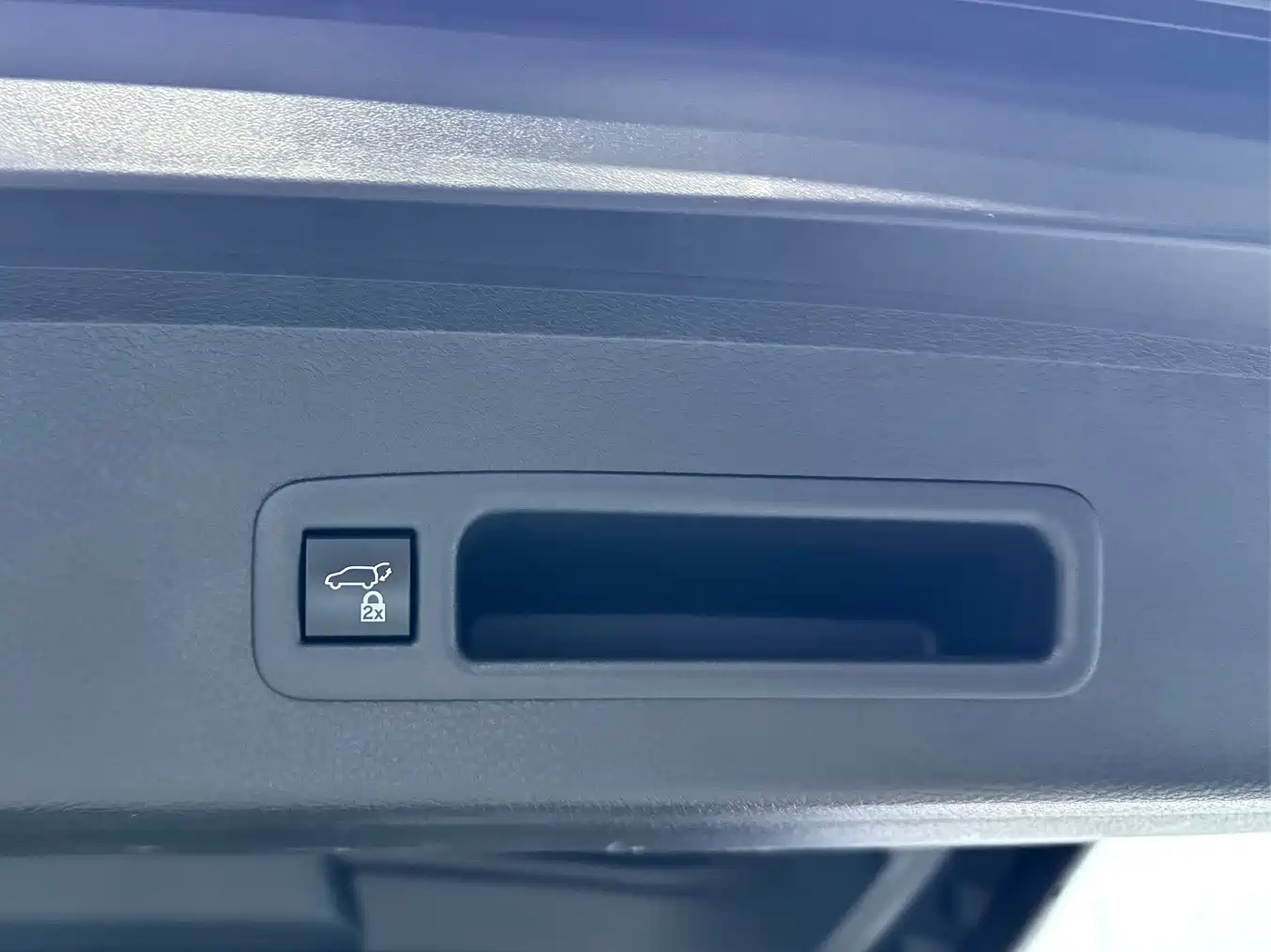 Toyota Sienna 2021 2.5L Hybrid Ultimate Edition фото 26