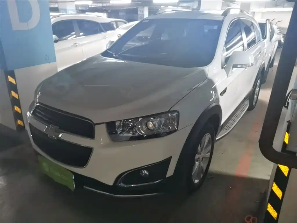 Chevrolet Captiva 2015 2.4L AWD Flagship 7-Seater