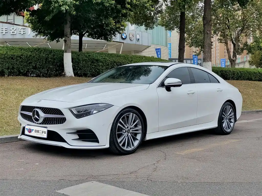 MERCEDES-BENZ CLS
