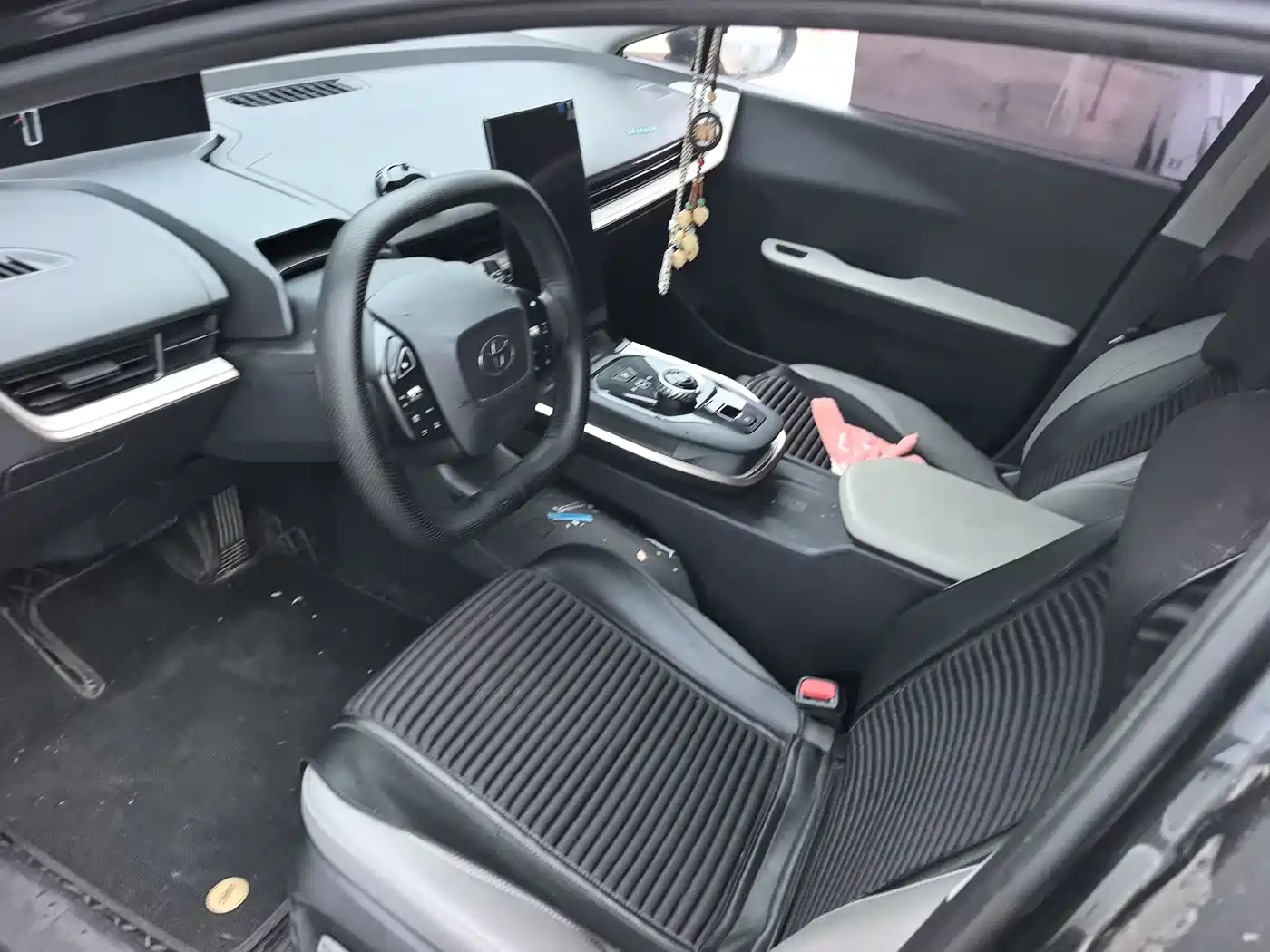 Toyota bZ3 2023 517km Elite PRO фото 10