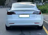 Photo 4 - Tesla Model 3