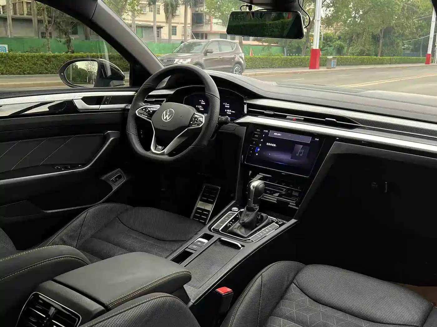 Volkswagen FAW-Volkswagen CC 2021 380TSI Eye-catching Edition фото 11