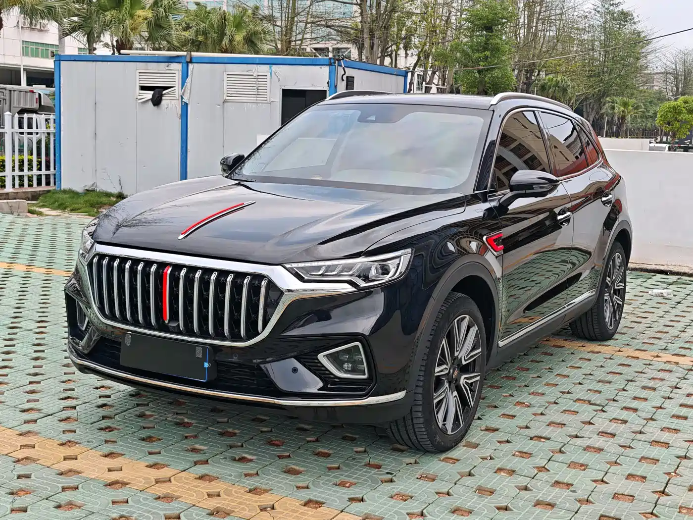 Hongqi HS5 2022 Facelift 2.0T Smart Flag Enjoyment AWD Edition