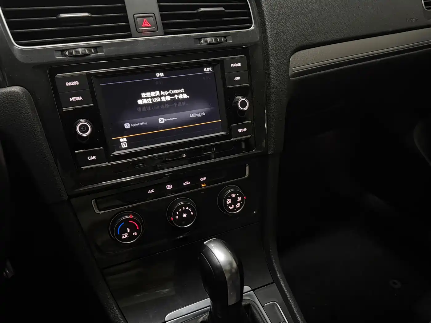 Volkswagen Golf 2019 280TSI DSG Comfort (China V) фото 8