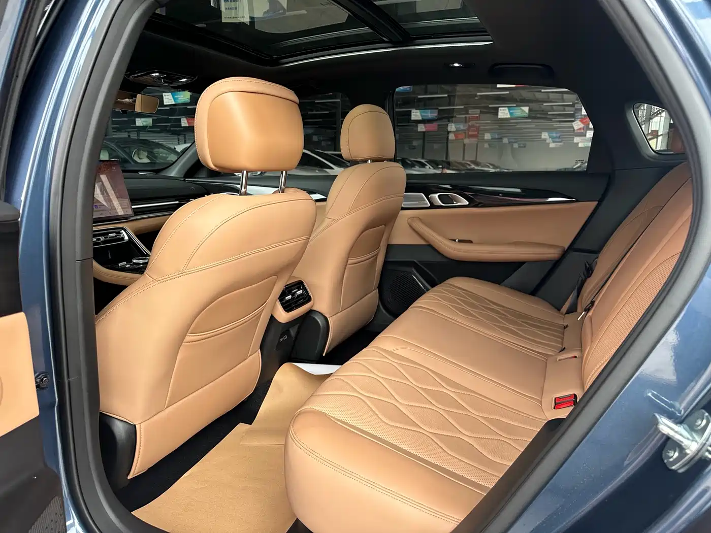 Geely Galaxy Galaxy A7 2025 EM-i фото 7