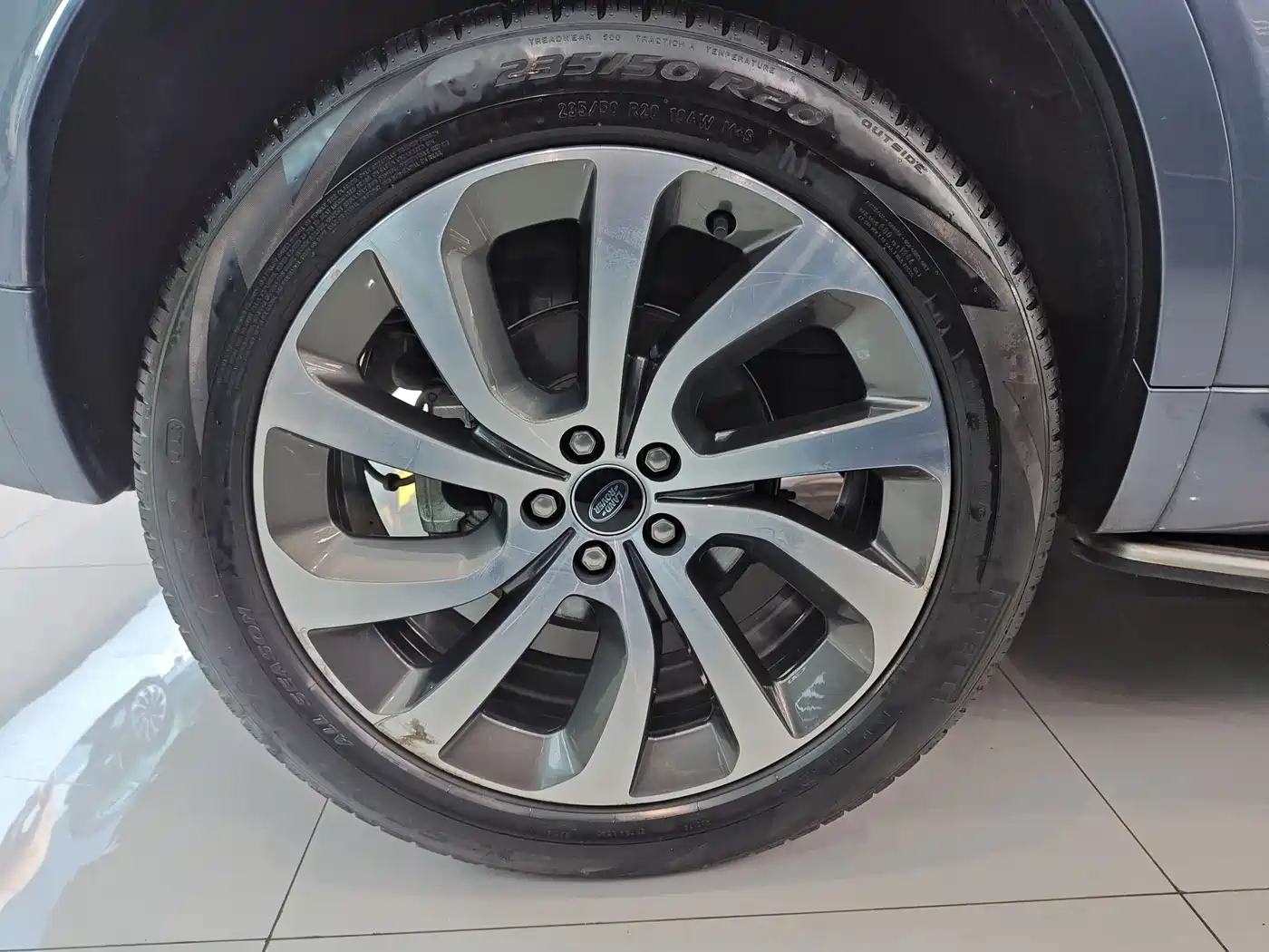 Land Rover Discovery Sport 2022 Model 249PS R-Dynamic S Performance Edition 5-Seater фото 27