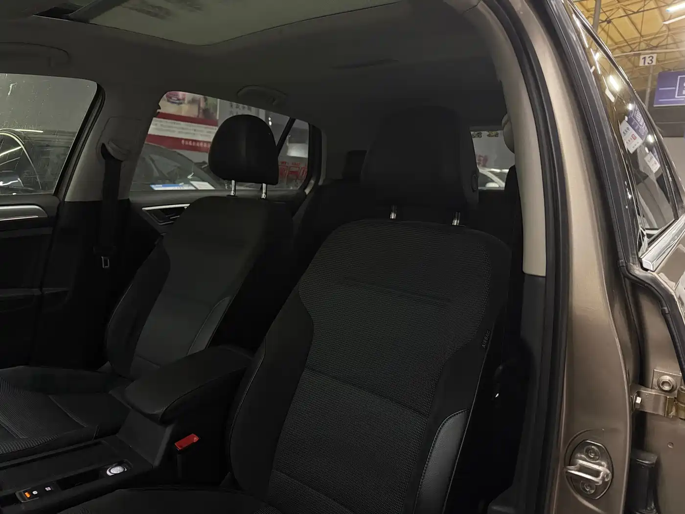 Volkswagen Golf 2019 280TSI DSG Comfort (China V) фото 11