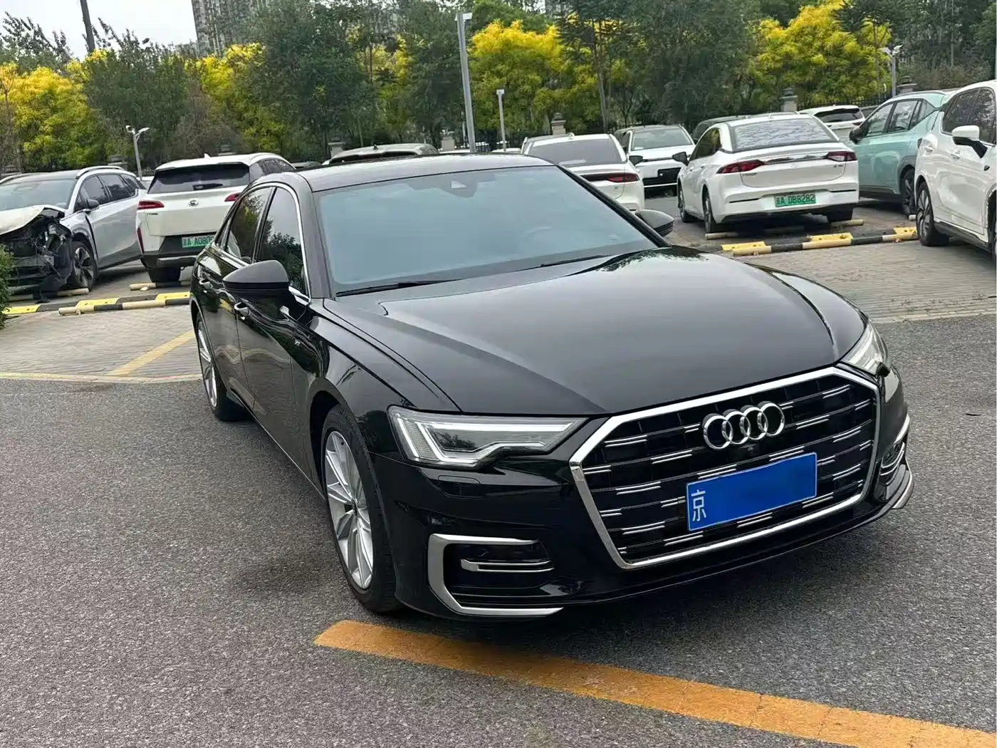 Audi A6L 2023 45 TFSI Premium Selection Dynamic фото 3
