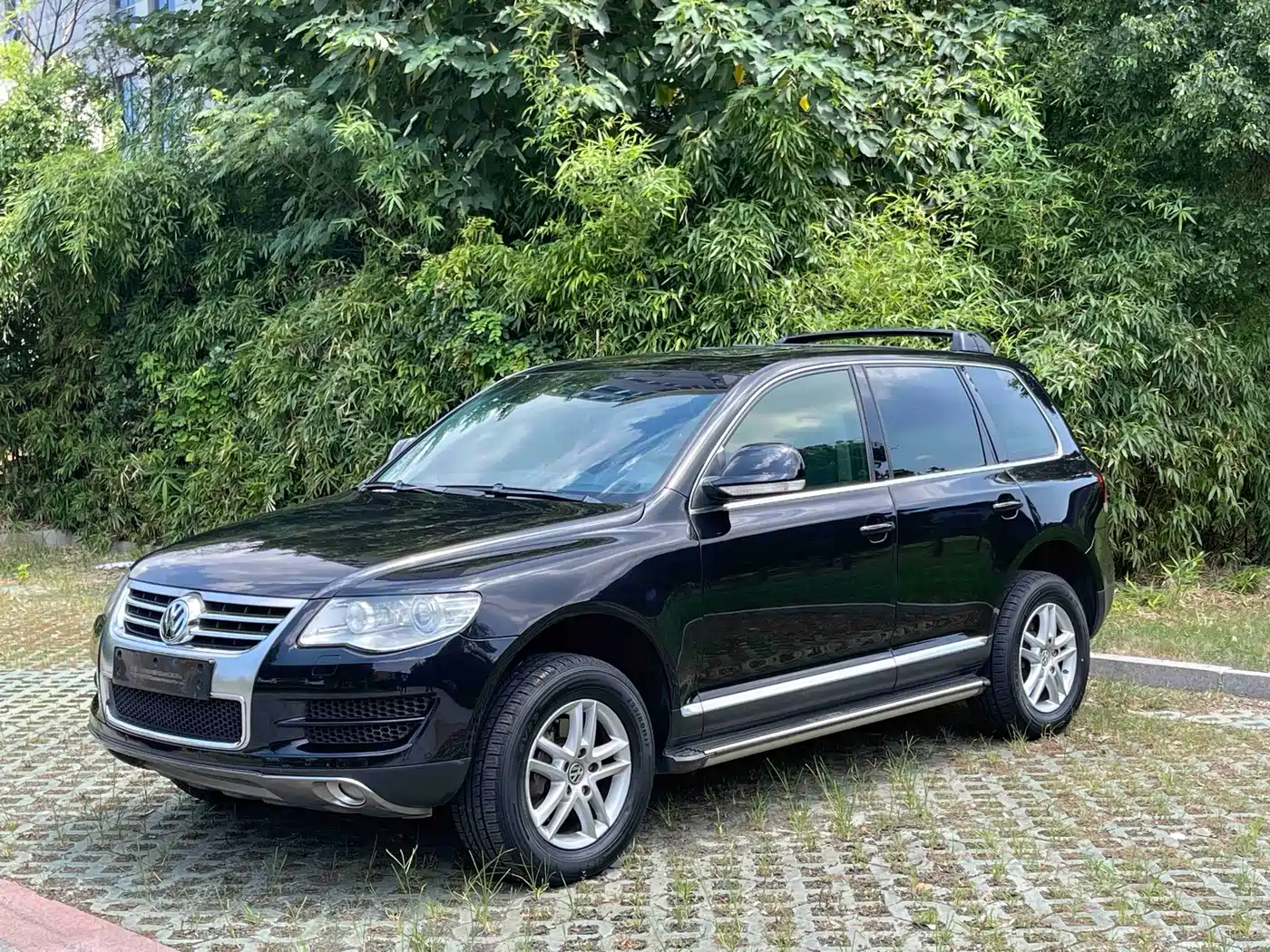 Volkswagen Touareg 2010 2009 3.0T Diesel Luxury