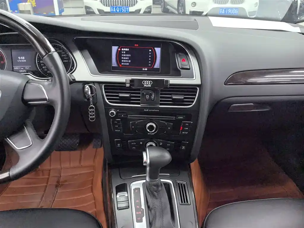 Audi A4L 2015 30 TFSI Auto Comfort фото 9