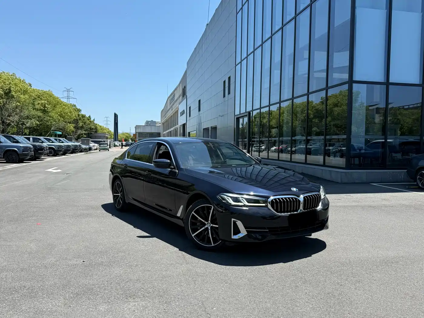 BMW 5 Series 2022 Facelift 530Li Leading M Sport Package
