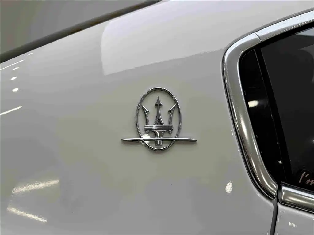 Maserati Ghibli 2014 3.0T Standard фото 18