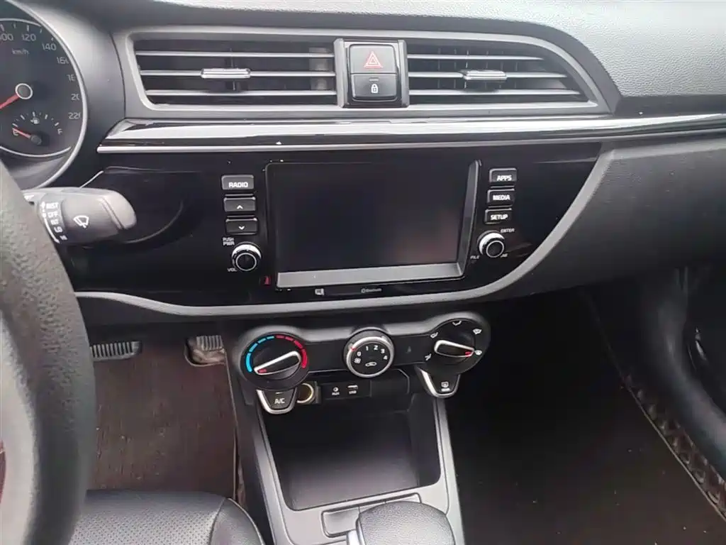 Kia K2 2017 Sedan 1.4L AT 15th Anniversary Special Edition GLS фото 13