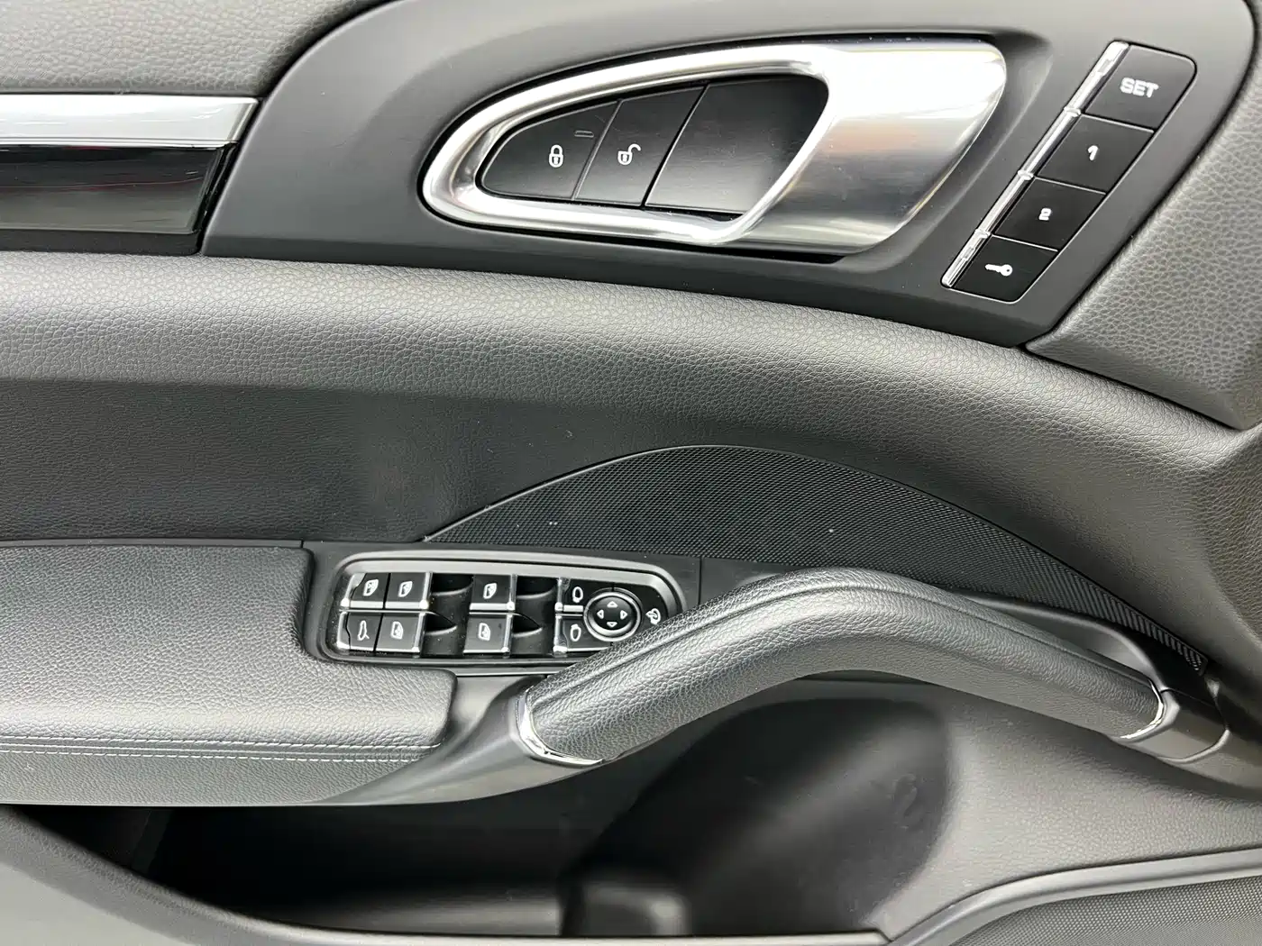 Porsche Cayenne 2016 Cayenne 3.0T фото 3