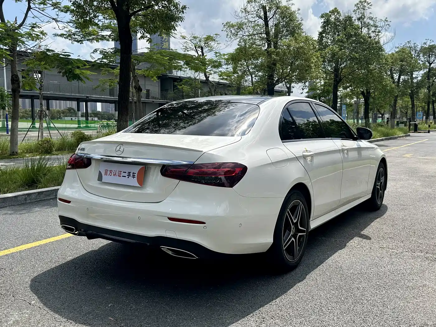 Mercedes-Benz E-Class (Import) 2021 E 260 Fashion Sport Edition фото 4