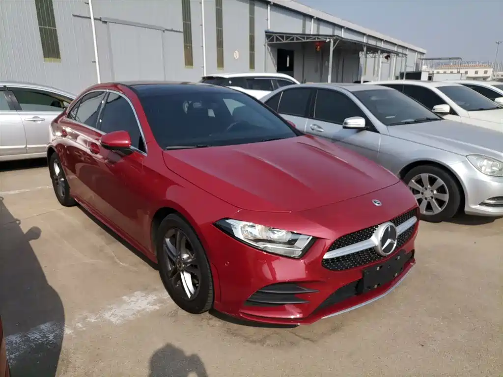 Mercedes-Benz A-Class 2021 A 180 L Sports Sedan фото 22