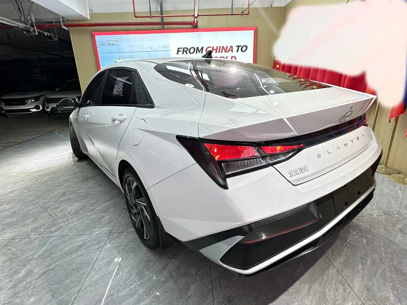 Hyundai Elantra 2023 1.5L CVT GLX Elite Edition фото 7