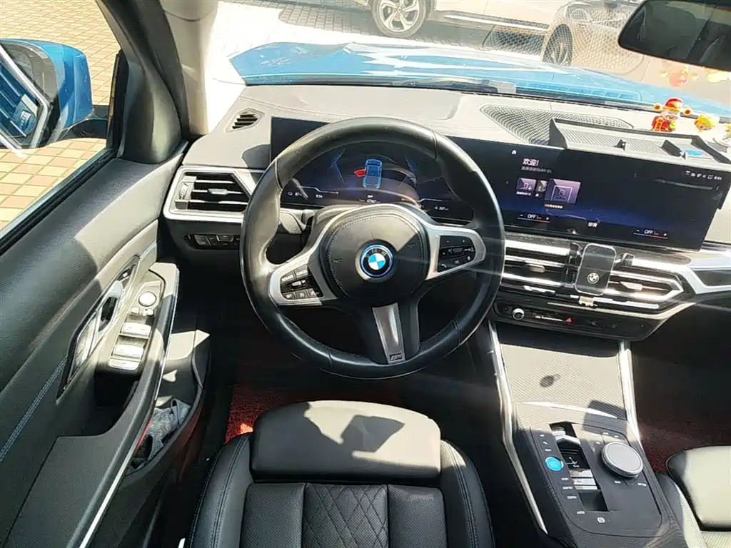 BMW i3 2022 eDrive 35 L фото 11