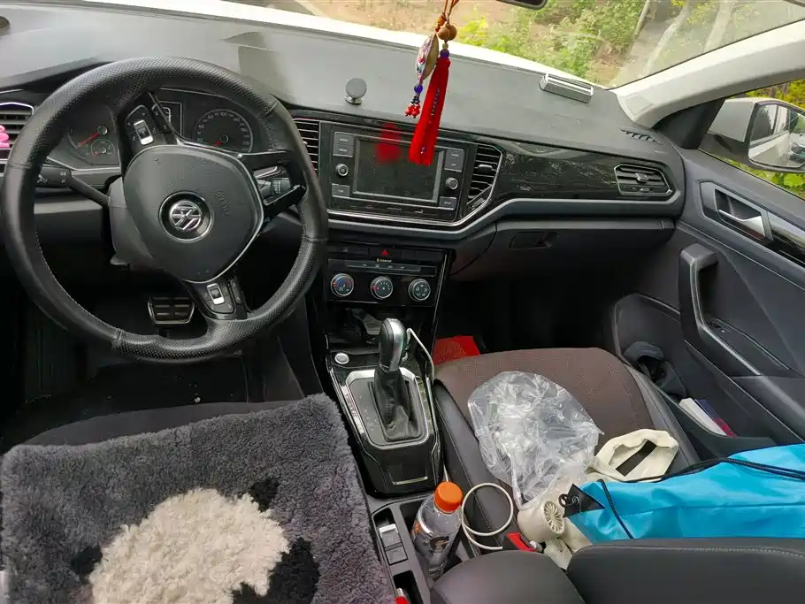 Volkswagen T-ROC 2018 280TSI DSG 2WD Comfort (China V) фото 12