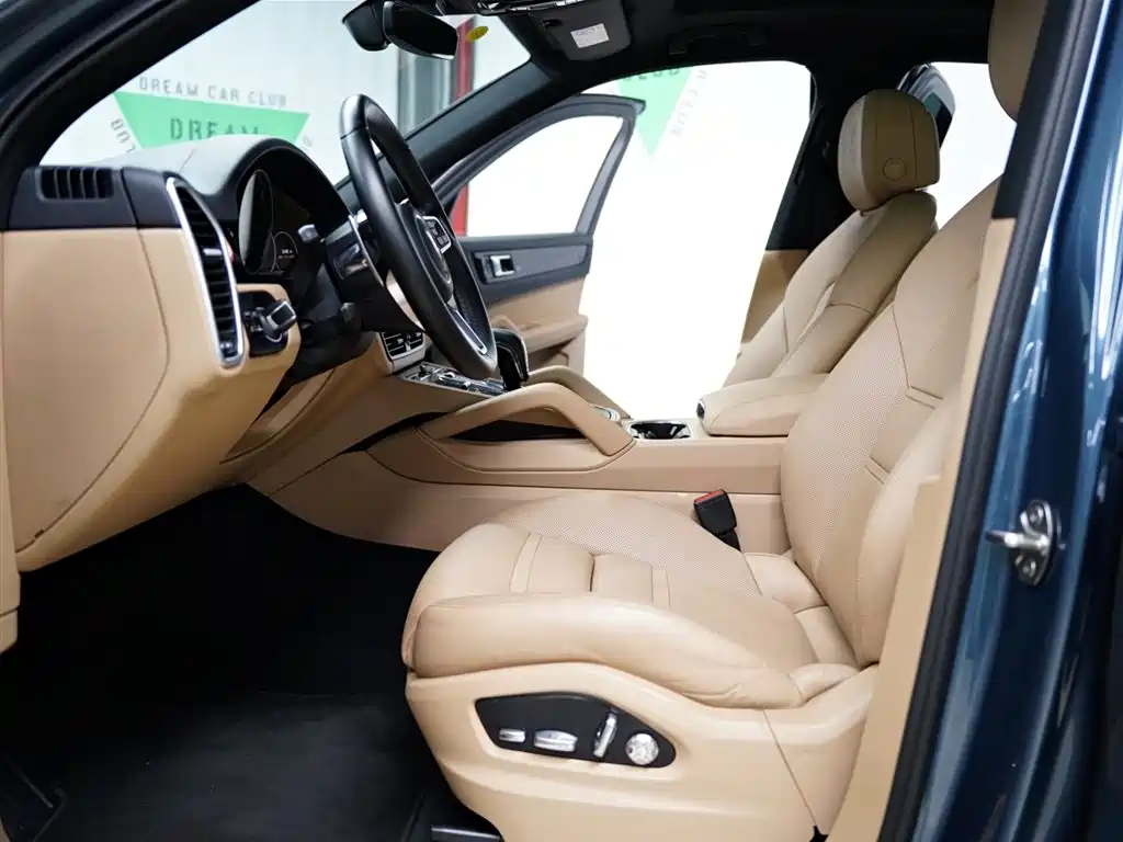 Porsche Cayenne 2019 Cayenne 3.0T фото 28
