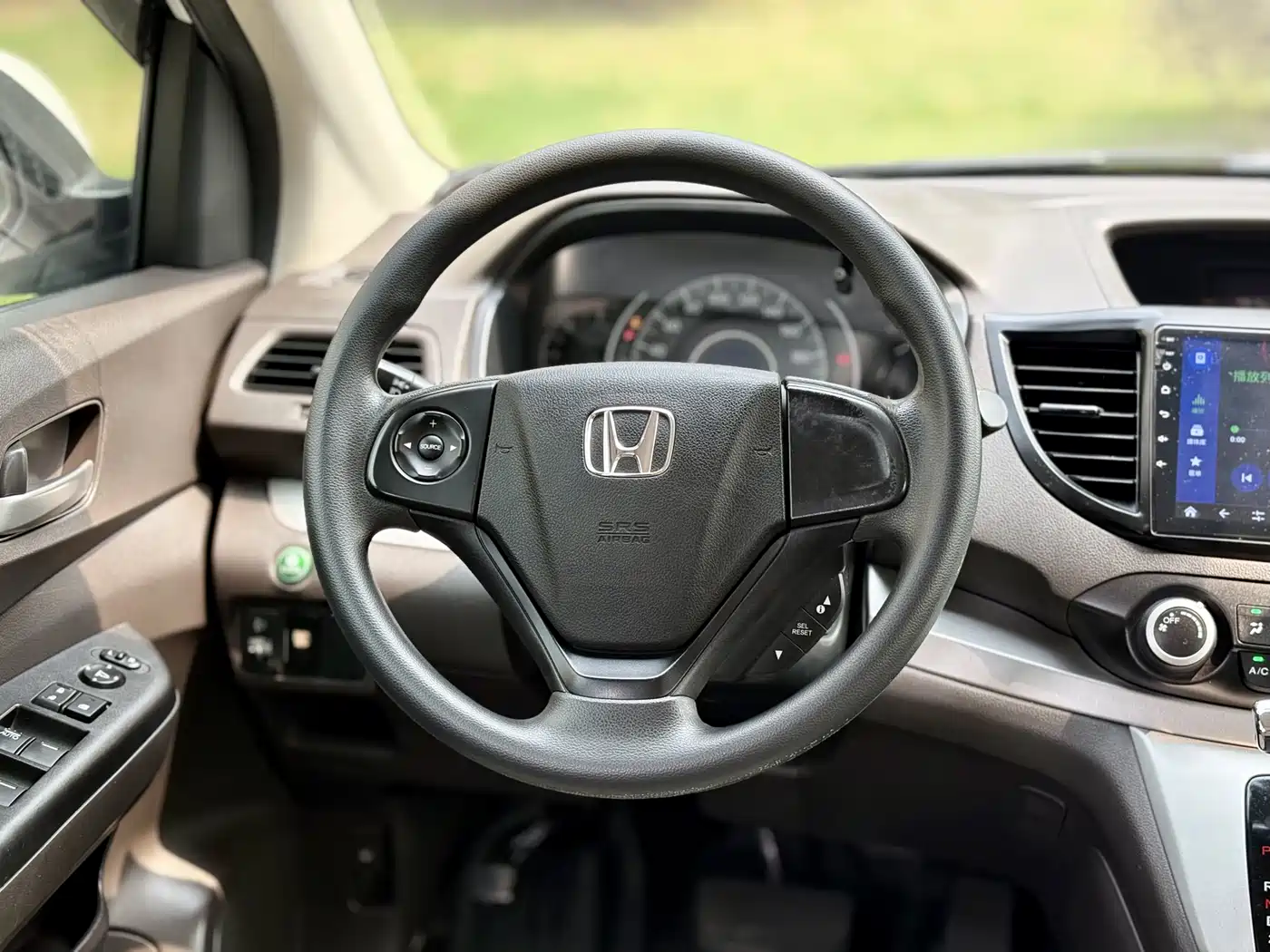 Honda CR-V 2012 2.0L 2WD Urban Edition фото 7