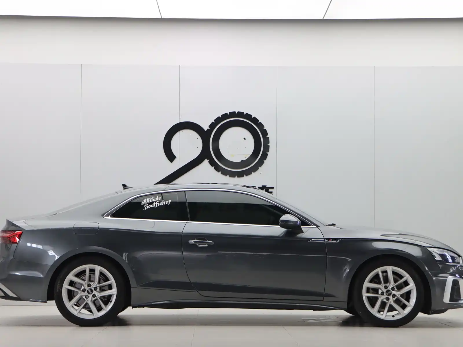 Фото 8 - Audi A5 (Import)