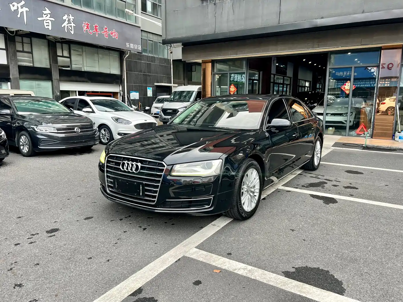 Audi A8 2014 A8L 45 TFSI quattro Comfort