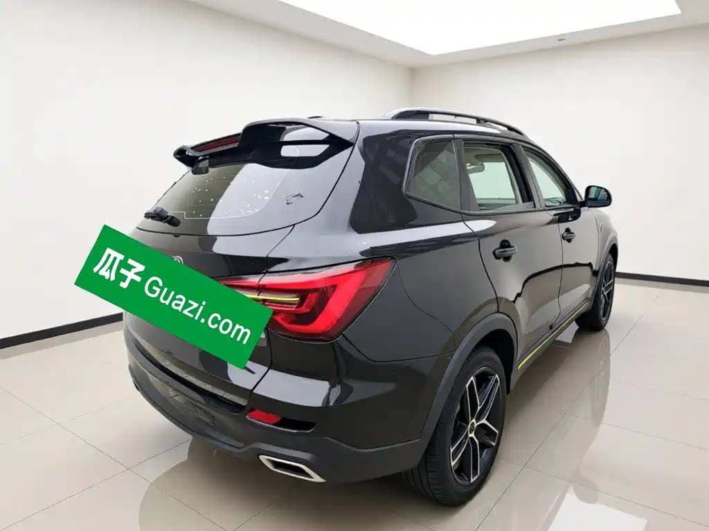 Фото 4 - Roewe RX5