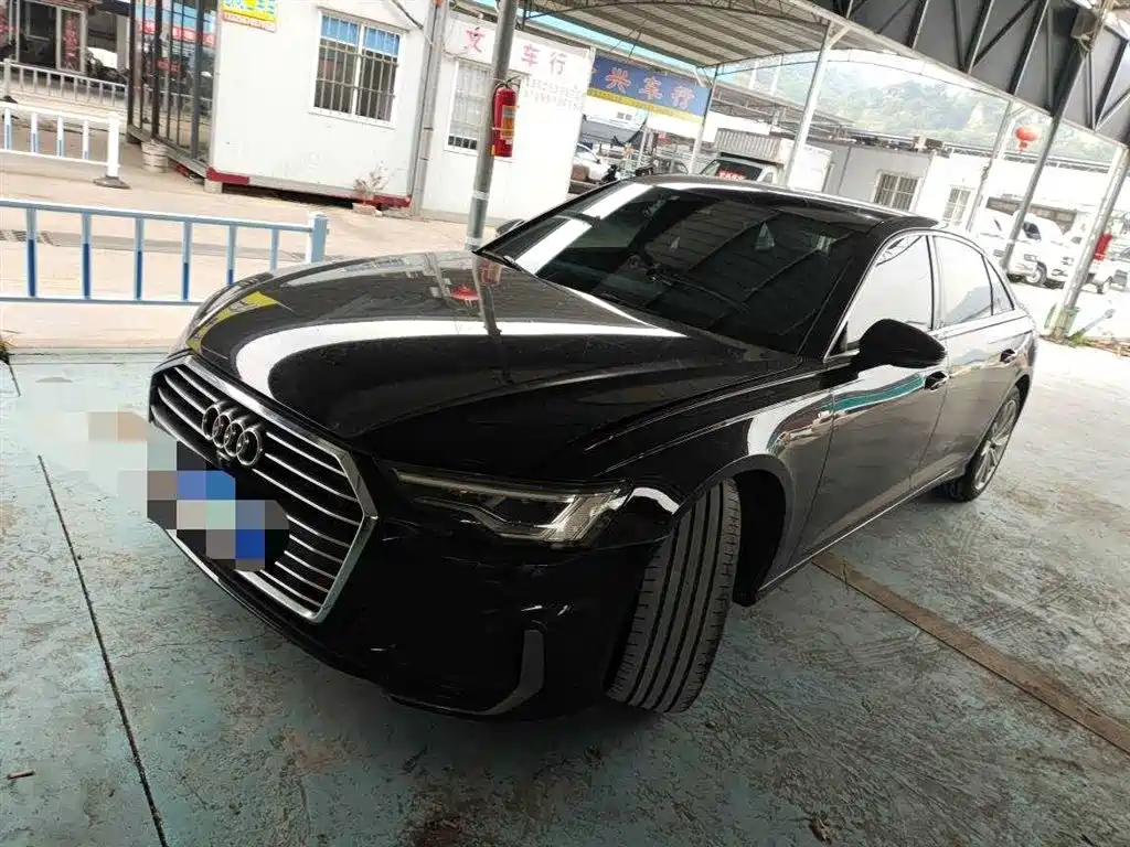 Audi A6L 2021 45 TFSI Exclusive Sport фото 4