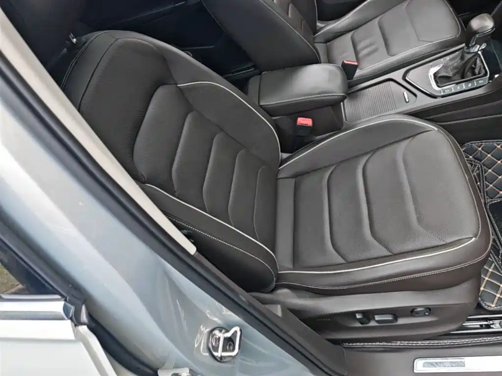 Volkswagen Tiguan L 2017 330TSI Automatic 2WD Flagship Edition фото 25