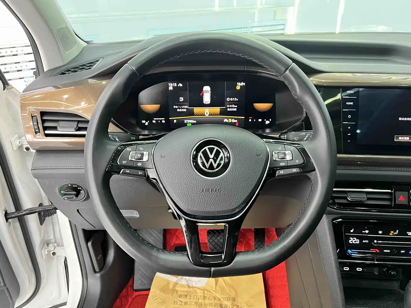 Volkswagen Tharu 2022 280TSI FWD Luxury Edition фото 10