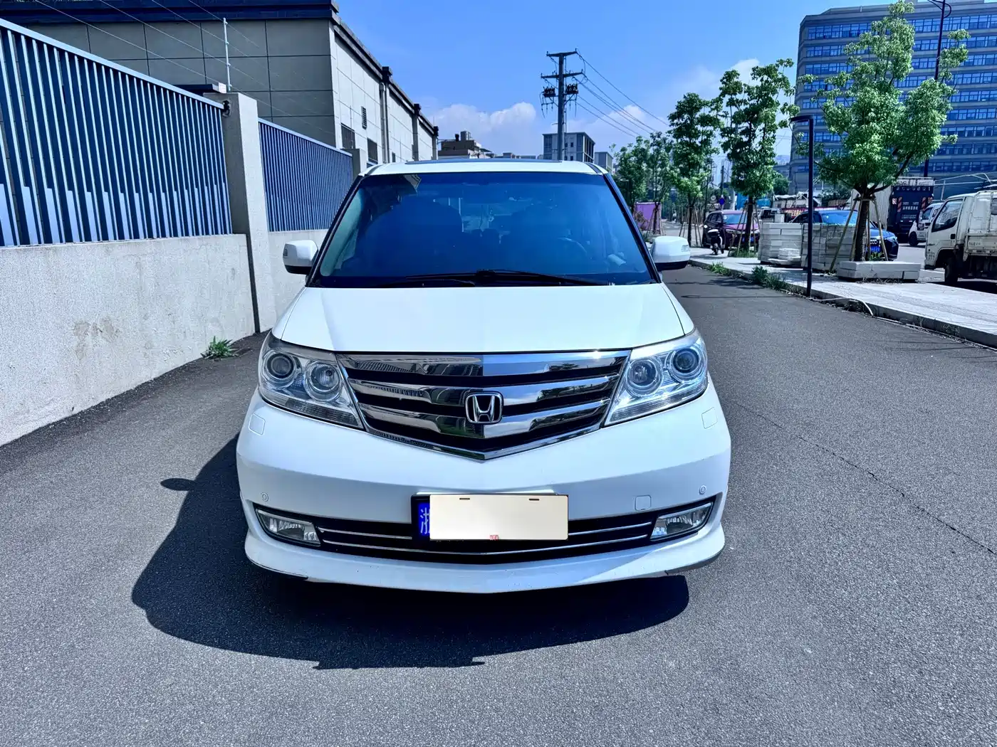 Honda Elysion 2012 2012 2.4L VTi Luxury Edition
