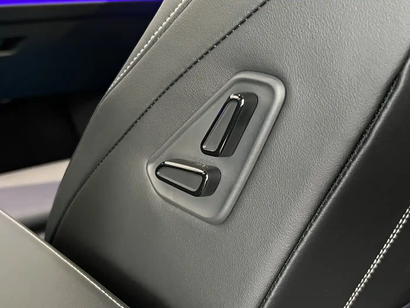 Volkswagen Magotan 2024 380TSI DSG Luxury Edition (Daimai Package) фото 16