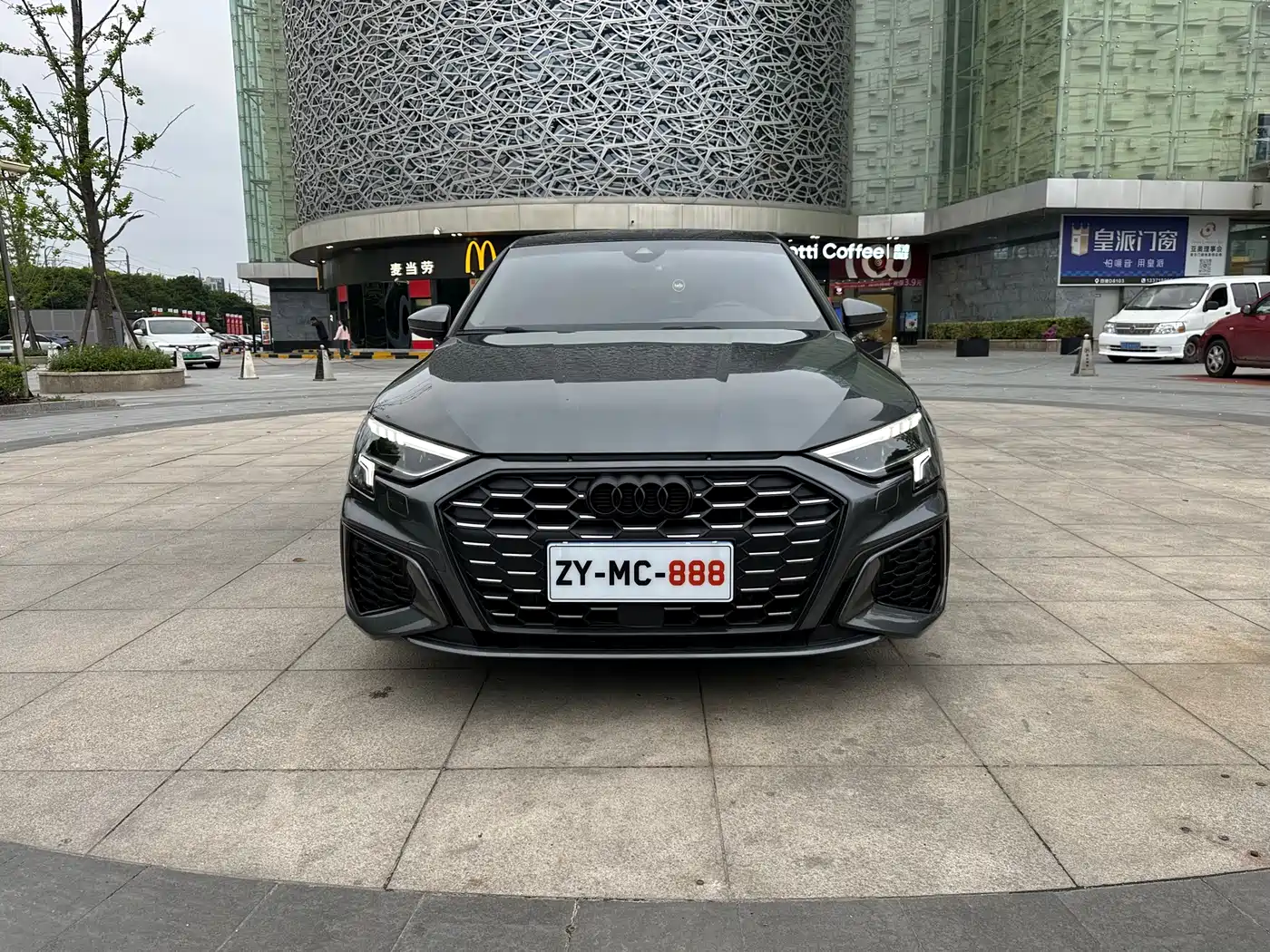 Audi A3 2024 Model Sportback 35 TFSI Fashion Sport фото 2