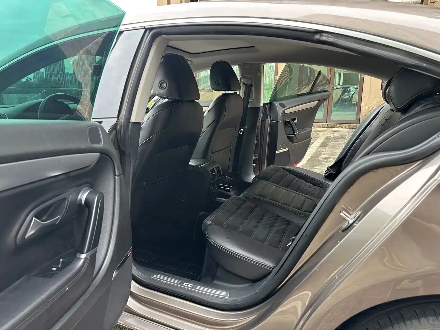 Volkswagen FAW-Volkswagen CC 2012 Model 2.0TSI Premium фото 10