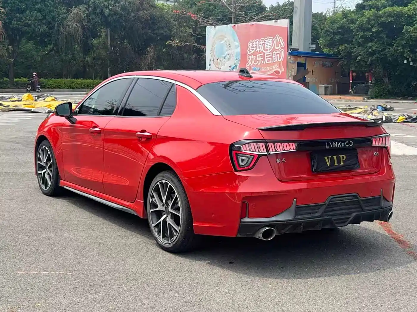 Lynk & Co 03 2018 1.5TD DCT Pure Lite (China V) фото 8