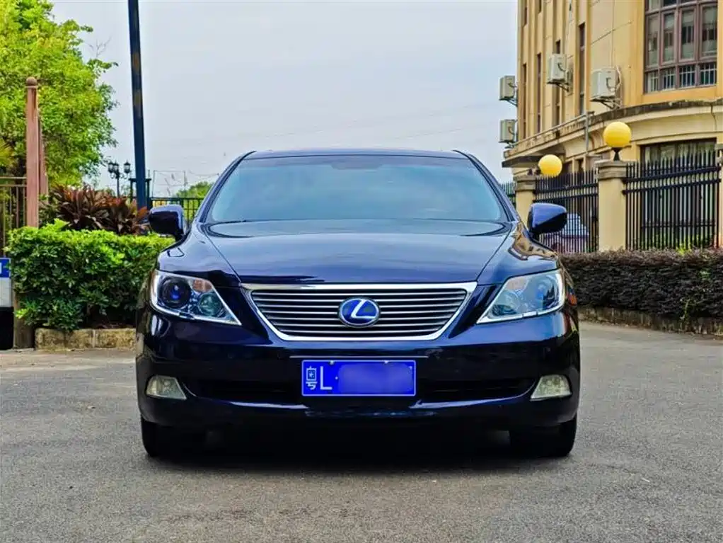 Lexus LS 2007 600hL Premium Edition фото 4