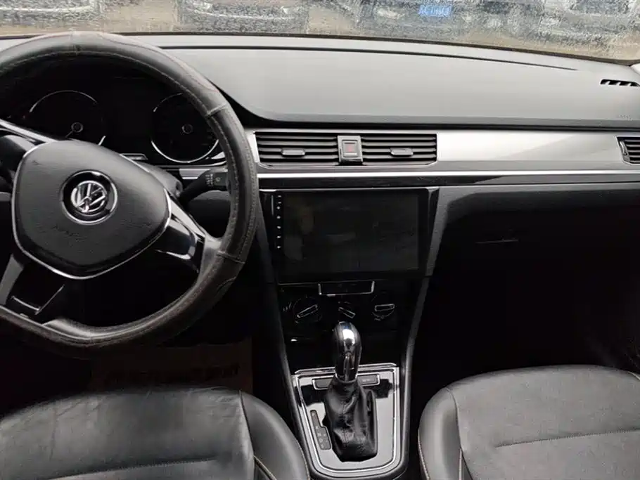 Volkswagen Bora 2016 Model 1.6L Automatic Comfort фото 12