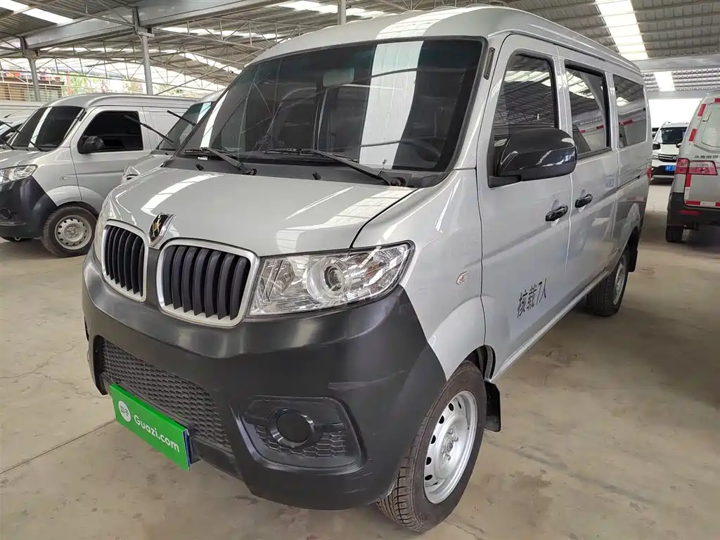 Jinbei Little Sea Lion X30 2023 1.5L Super Comfort Bus 5/6/7 Seats Non-AC SWC15M