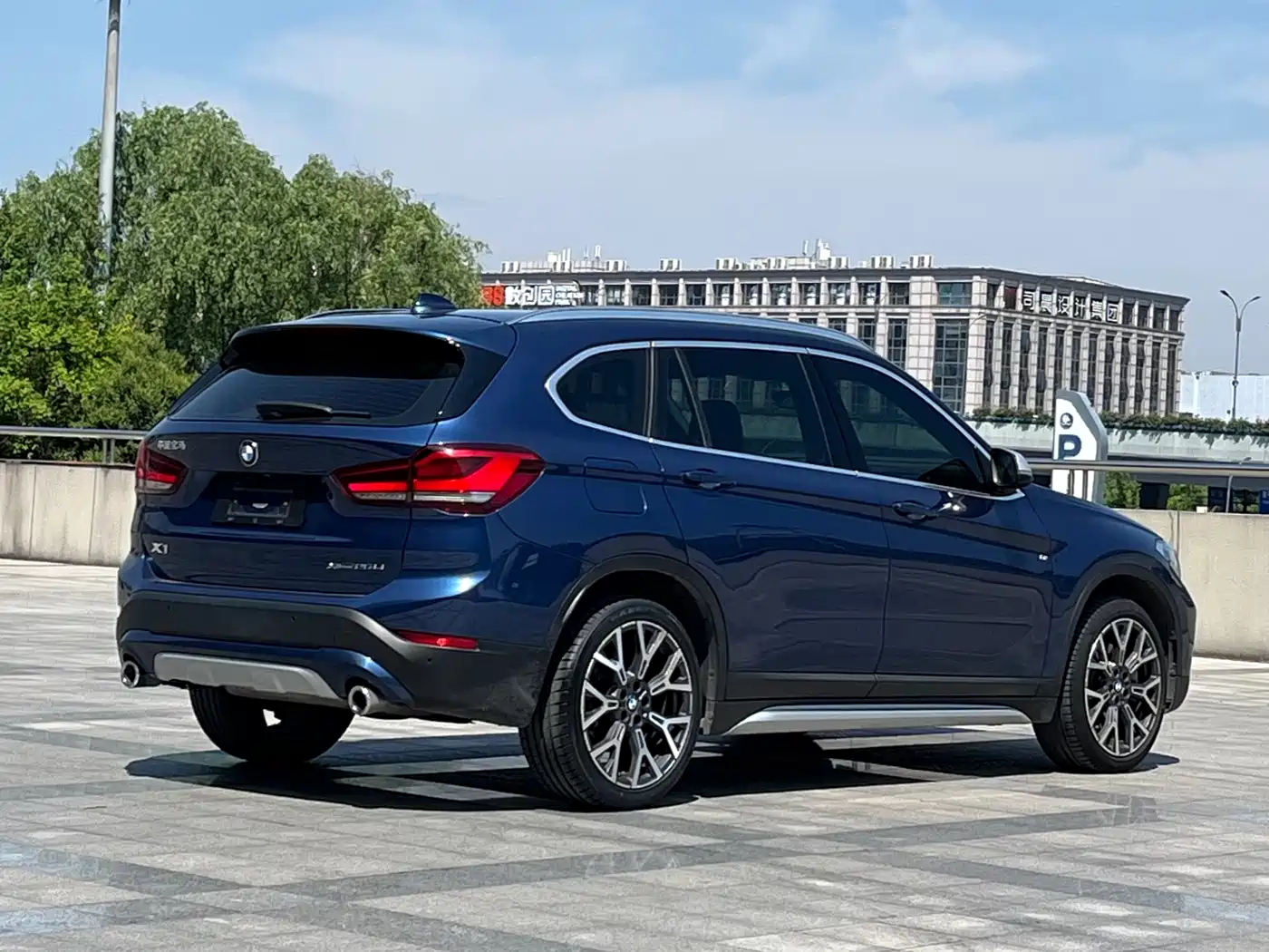BMW X1 2021 xDrive25Li Exclusive фото 4
