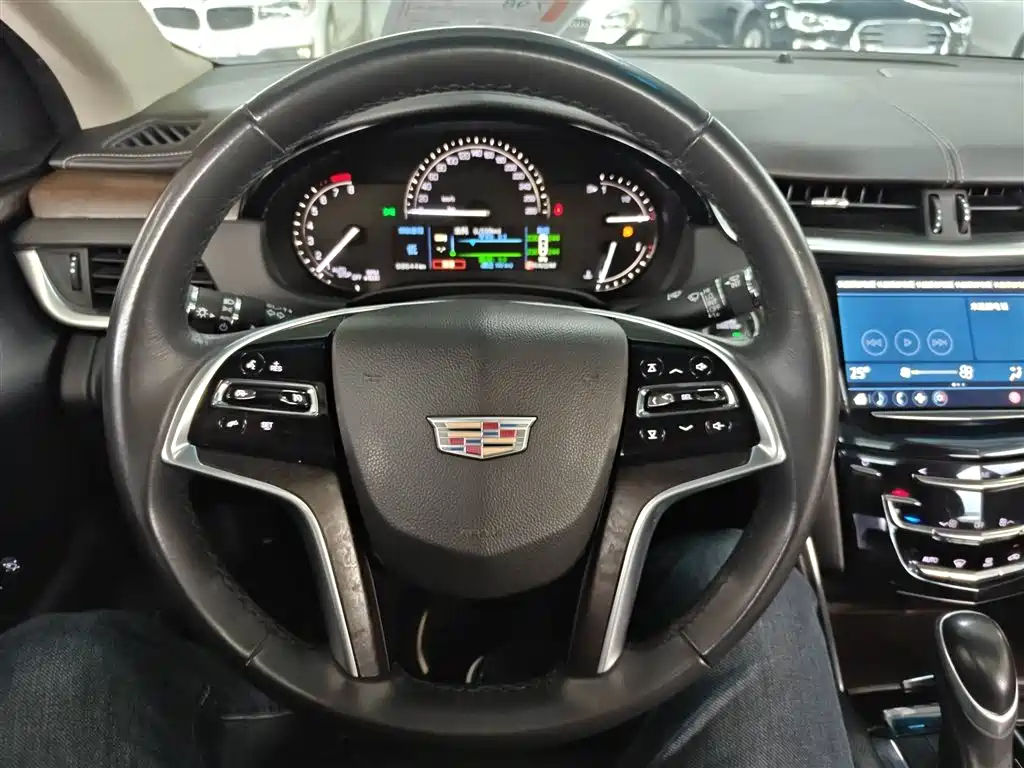 Cadillac XTS 2018 28T Elite фото 3