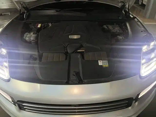 Porsche Cayenne 2019 Cayenne 3.0T — фото 3