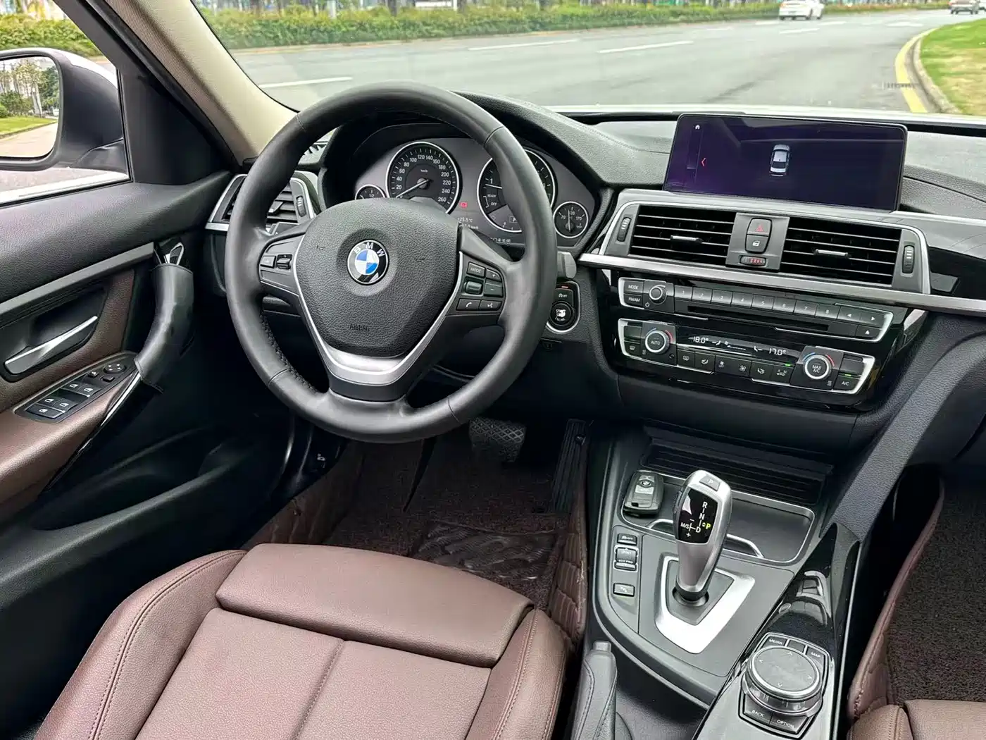 BMW 3 Series 2019 320Li Fashion Type фото 9