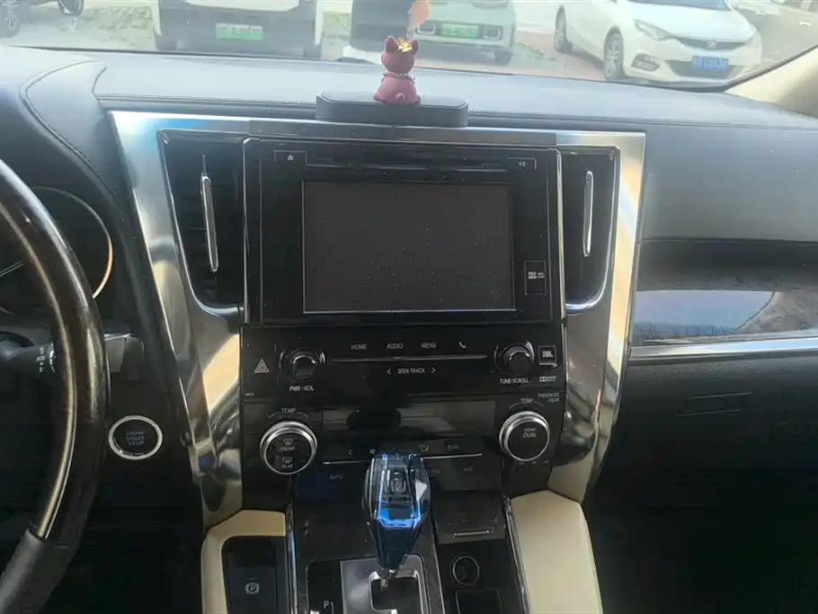 Toyota Alphard 2018 Facelift 3.5L Premium Edition фото 13