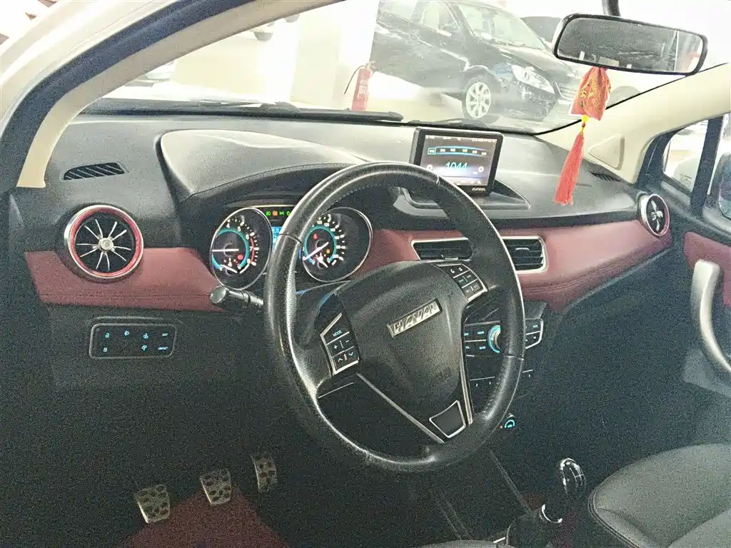 Haval H1 2016 Blue Label 1.5L Manual Luxury фото 10