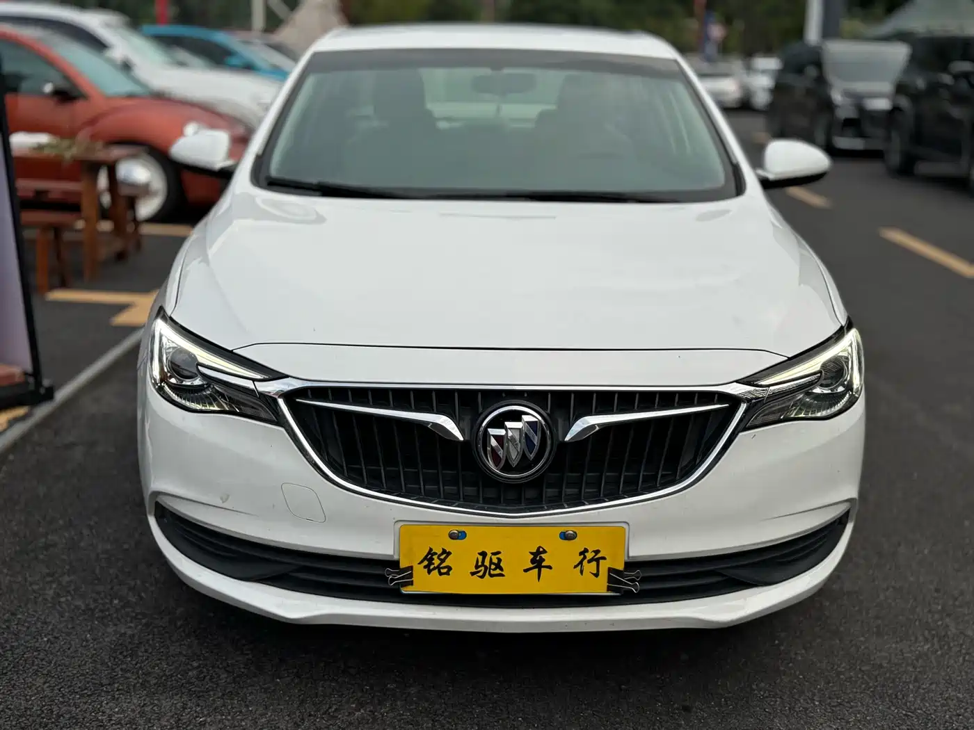 Фото 2 - Buick Excelle